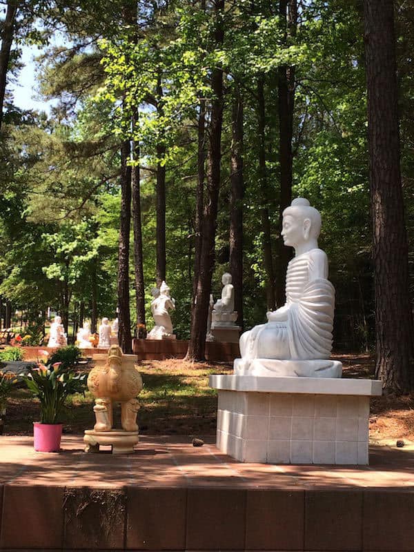 Ming Dang Quang Buddhist Charlotte