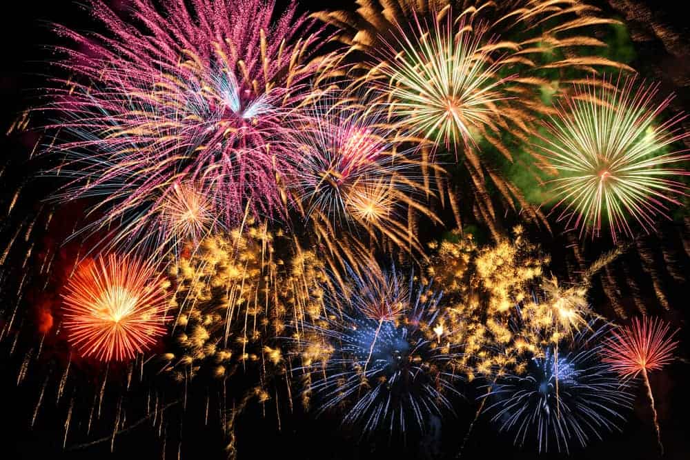 Lake Wylie Annual Fireworks Display Charlotte On The Cheap