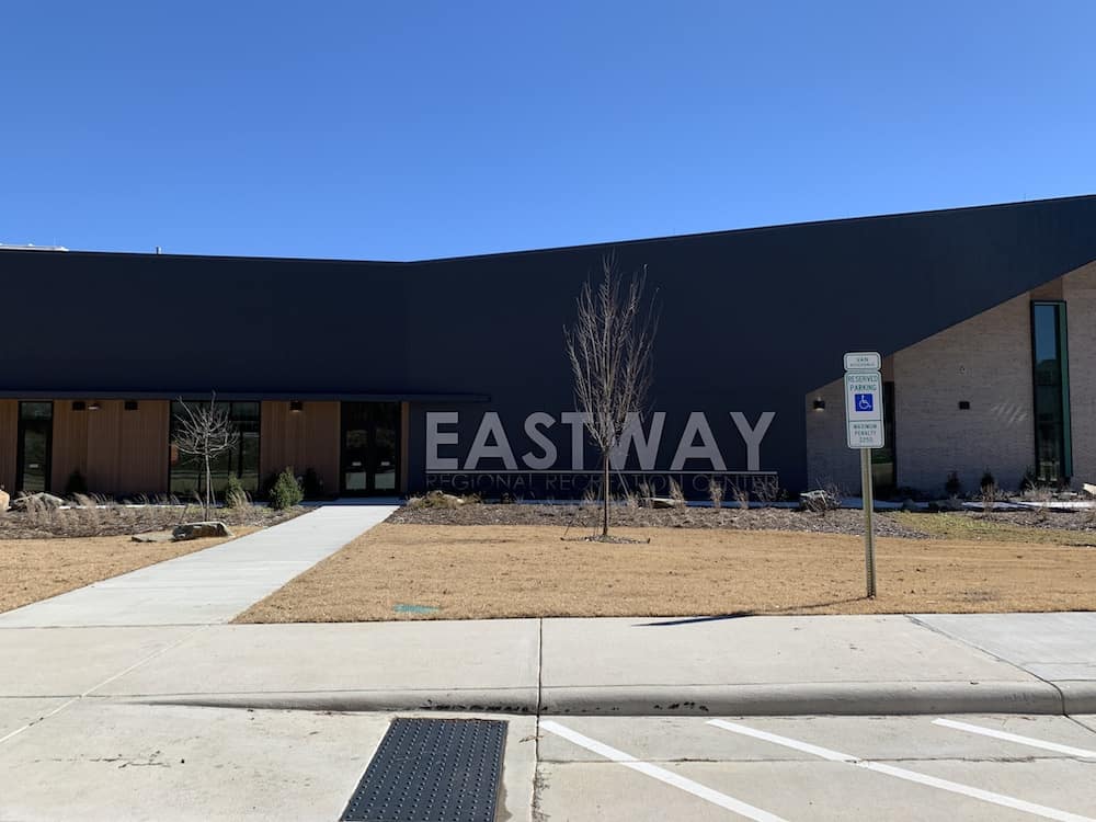 exterior of Eastway Regional Recreation Center