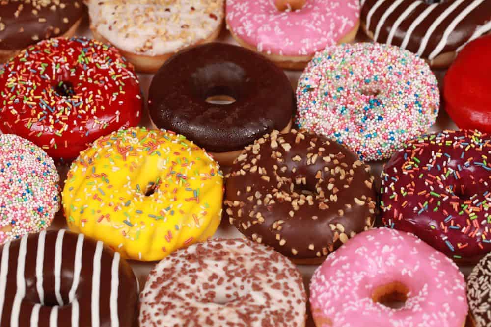 donuts side by side