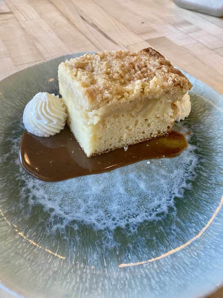 Apple buckle cake