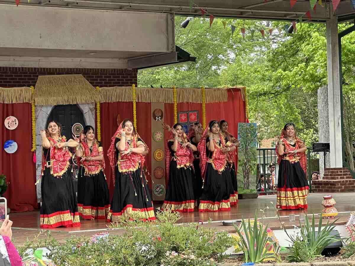dancers at Regional Festival of India