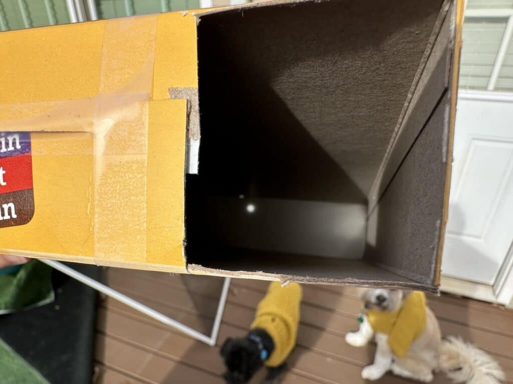 inside of a pinhole viewer