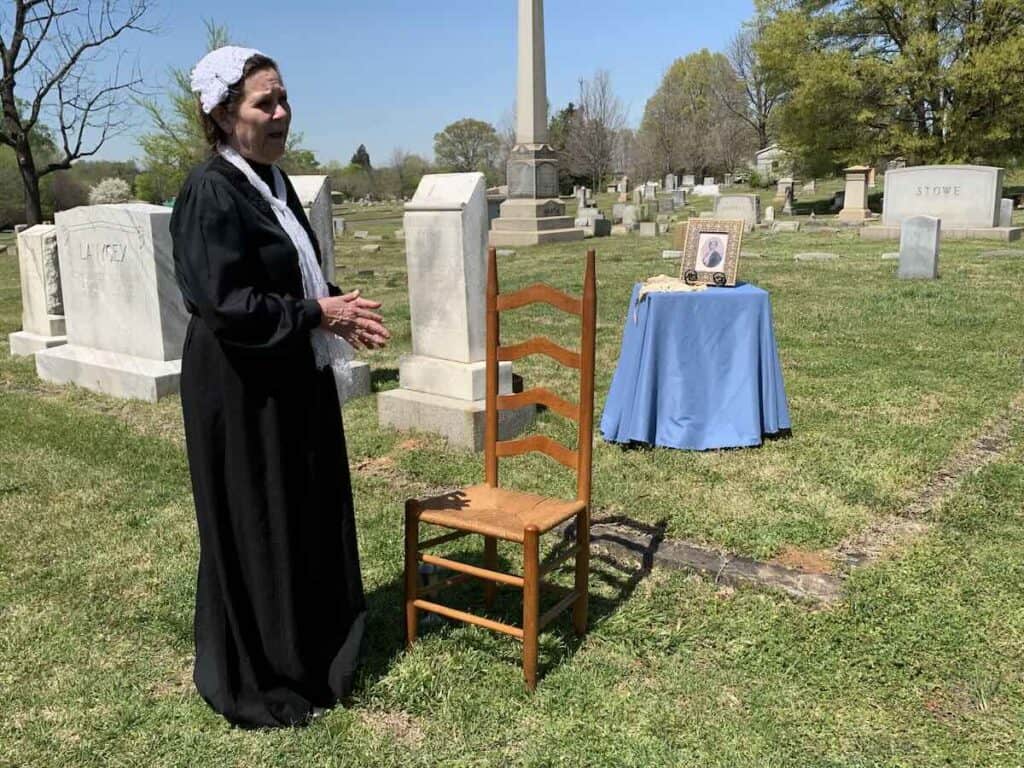 Historical interpreter in graveyard