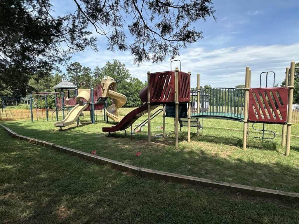 playground at Dallas Lavender Lane