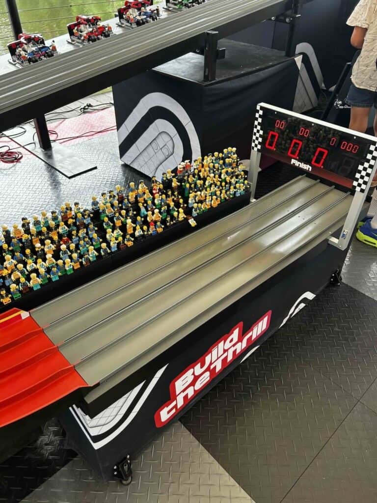 Lego race track