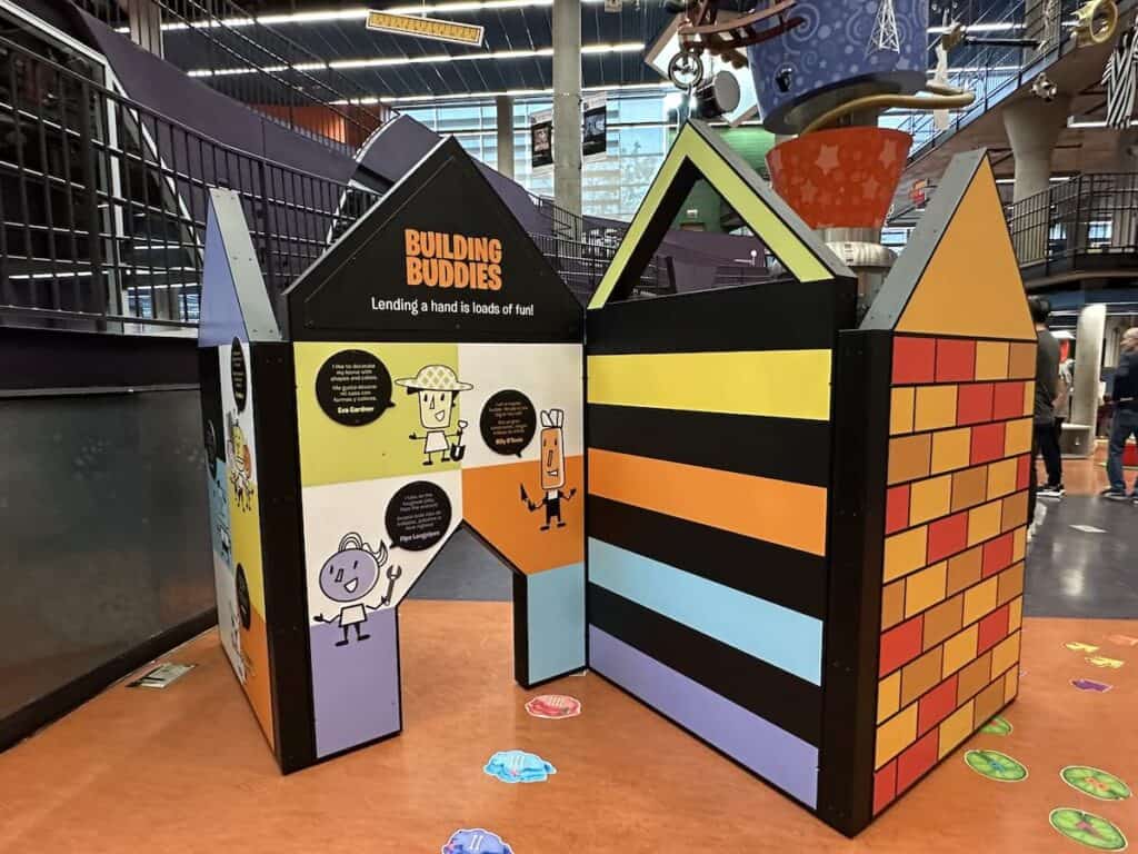 Building Buddies at ImaginOn